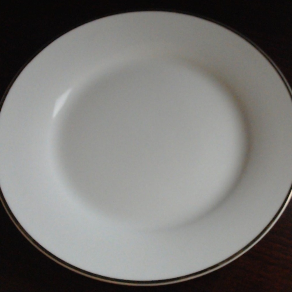 Fine Porcelain Bread/Salad Plates - Gold Rim #2